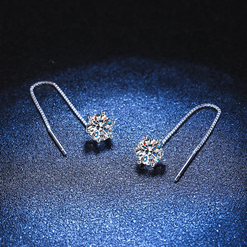 Boucles d'oreilles pendantes à six griffes en argent 925 avec moissanite de 0,50 carat, idéales pour offrir en cadeau, vue complète des détails