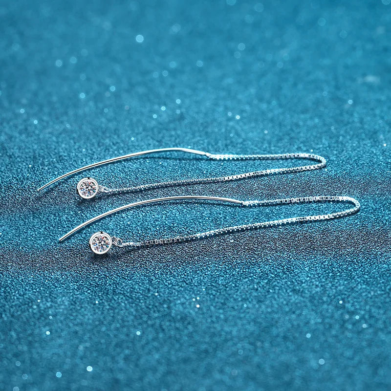 Boucles d'oreilles pendantes en argent sterling 925 avec moissanite de 0,10 carat, parfaites pour offrir en cadeau, vue complète